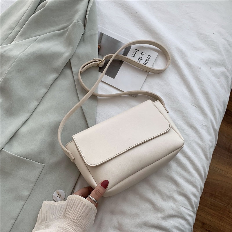 IELGY Solid color Casual All-match All-match Women's bag Trendy Black One shoulder Korean version Crossbody