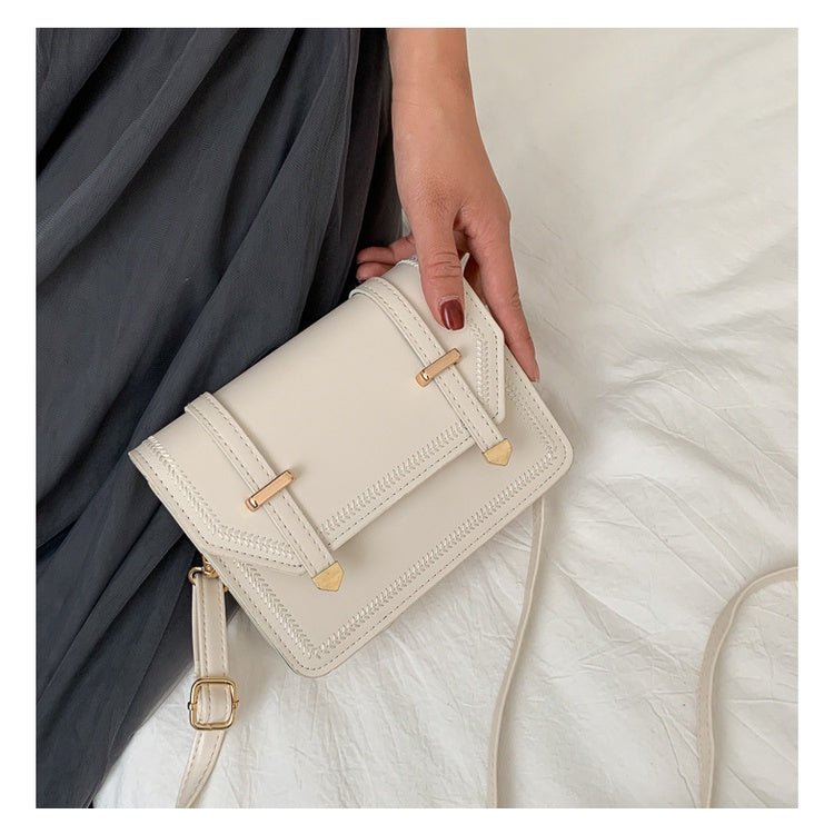 IELGY all-match mini fashion messenger bag casual small square bag