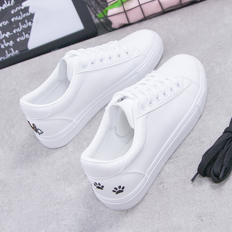 IELGY cute non-slip all-match flat-bottomed shallow round toe casual sneakers