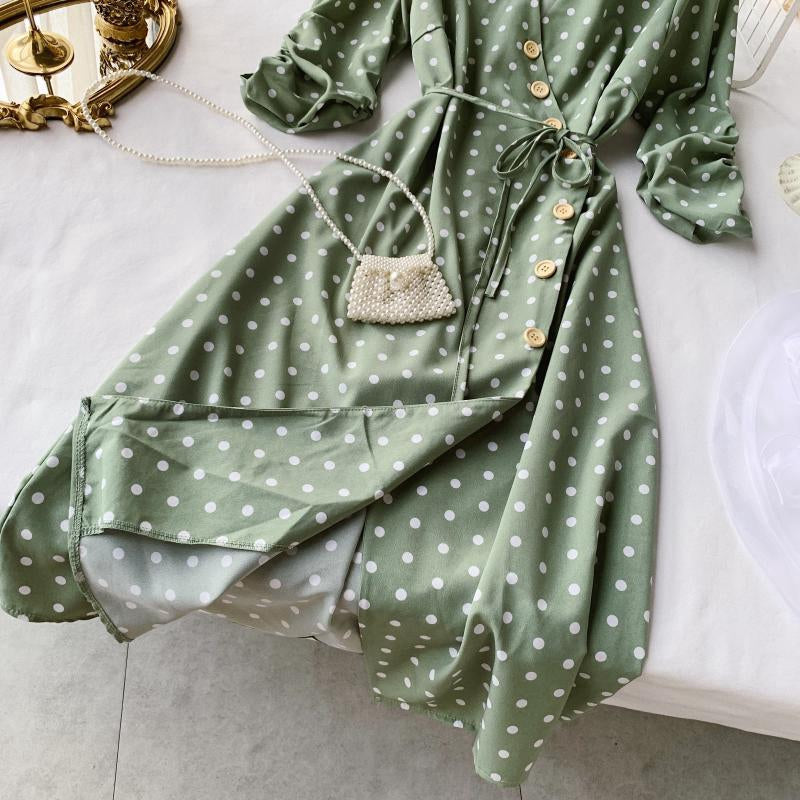 IELGY V-neck design pleated dress