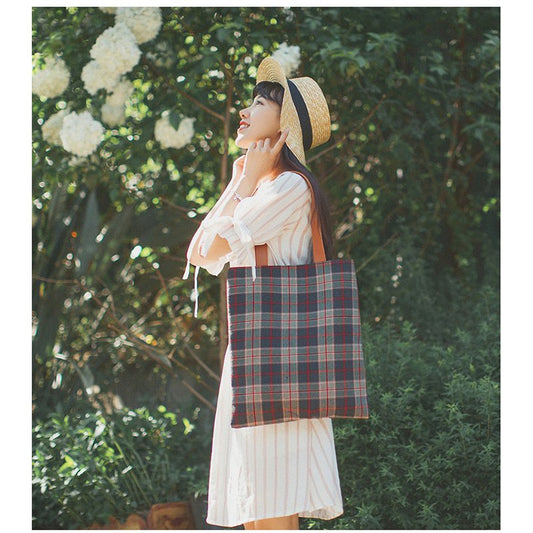 Literary plaid canvas bag shoulder bag