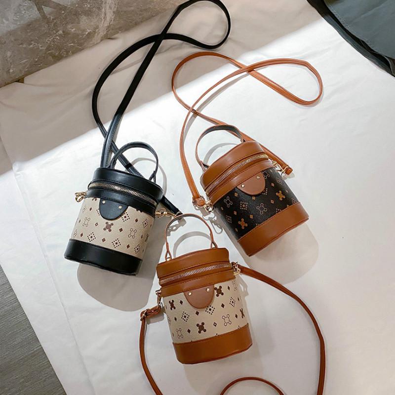 IELGY small bag female wild fashion western style portable bucket bag Korean casual temperament shoulder bag