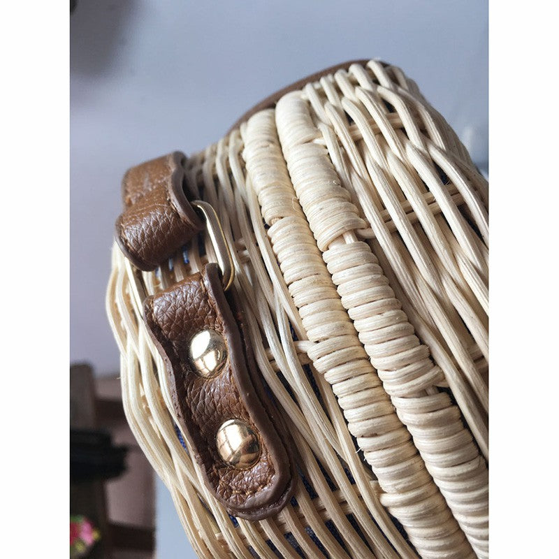 IELGY Handmade round shoulder bag Rattan beach crossbody bag