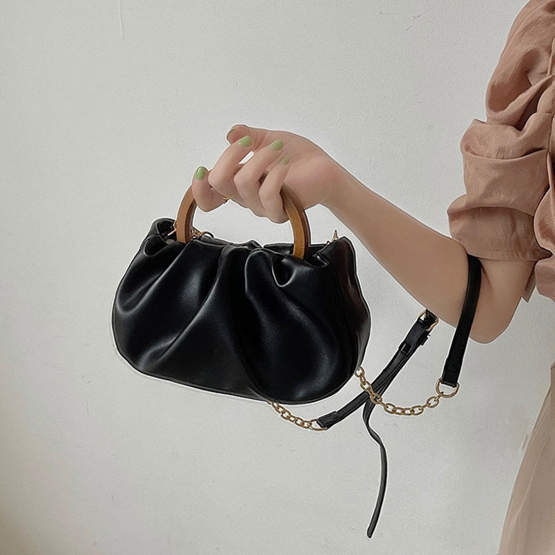 IELGY fashion cloud niche design sense messenger fan handbag