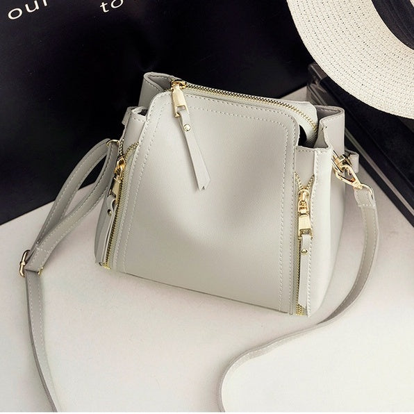 IELGY Korean shoulder bag handbag Fashion