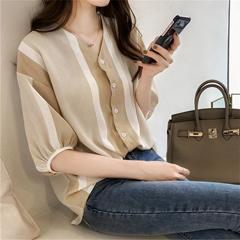 IELGY Women's loose color matching striped shirt