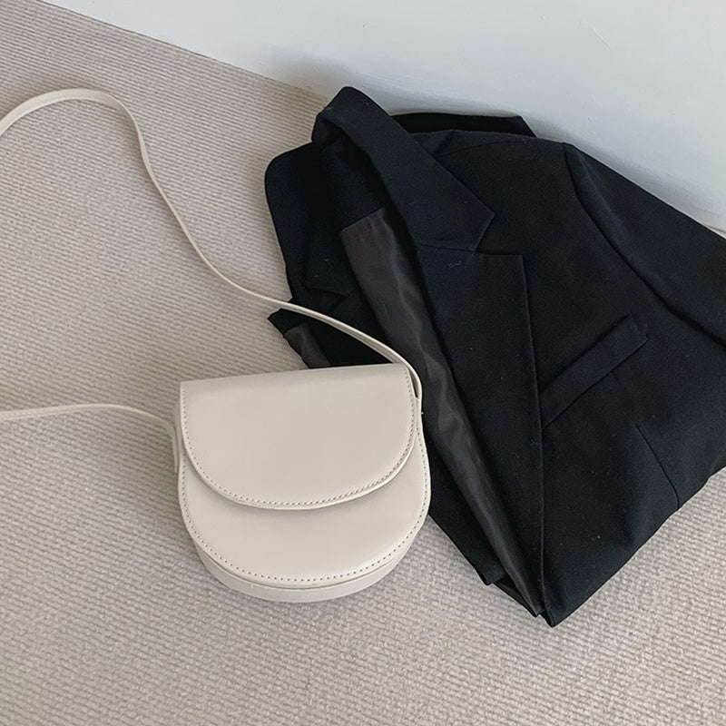IELGY Simple Retro Solid Color Saddle Crossbody Korean Ladies