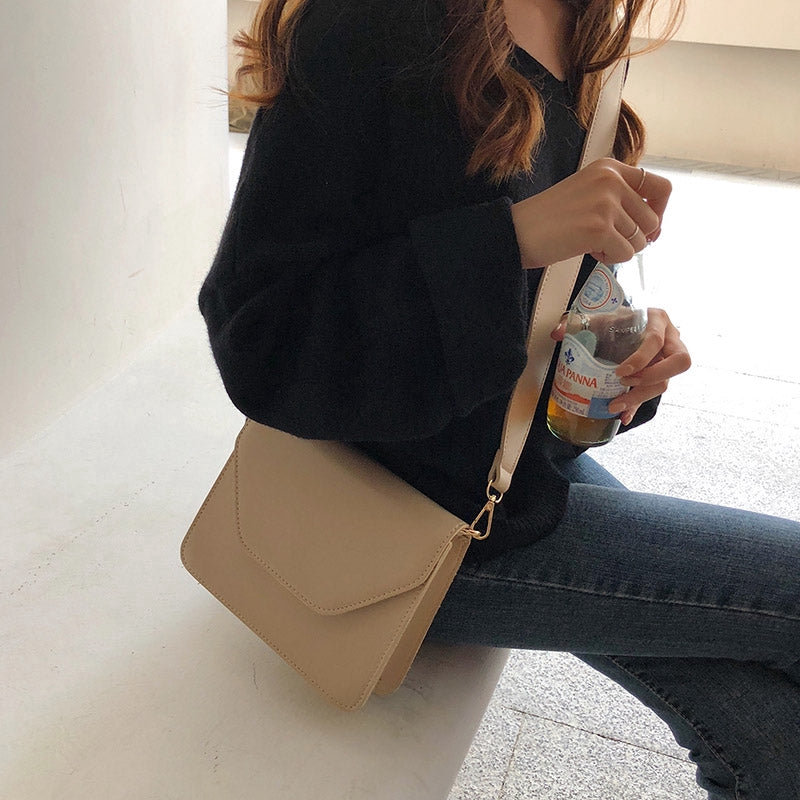 New fashion pu wide shoulder strap messenger bag
