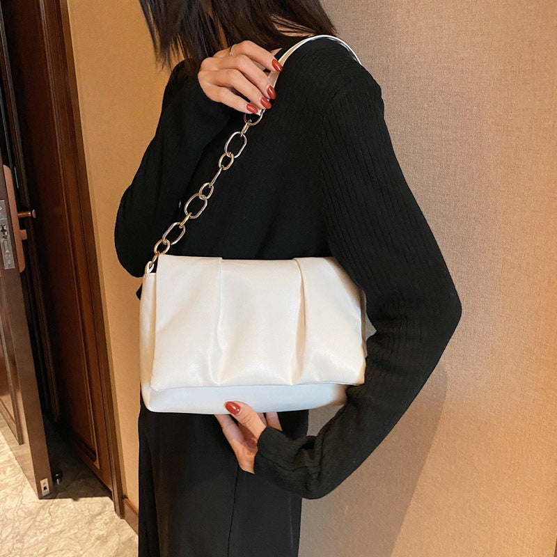 IELGY shopping texture western cloud bag small fresh one-shoulder chain