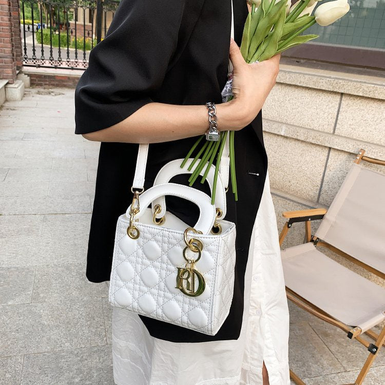 IELGY Women's korean style shoulder messenger square bag