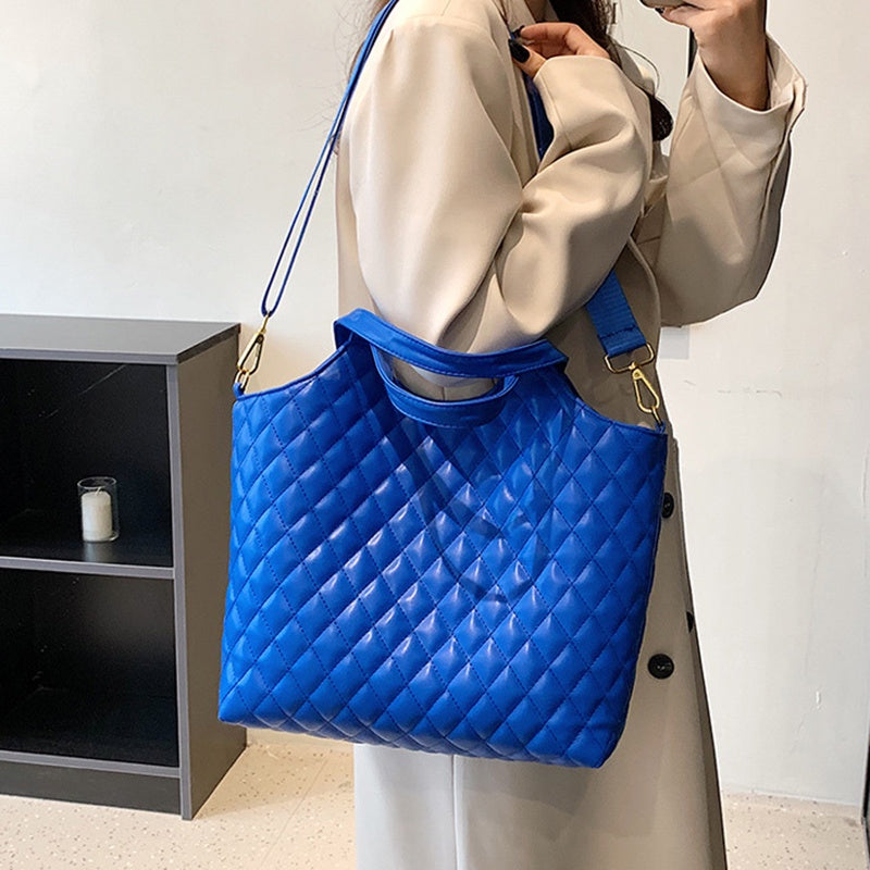 IELGY simple French women's bag diamond large capacity diagonal span