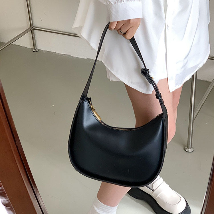 IELGY women's premium solid color messenger saddle bag