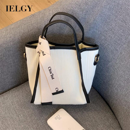 IELGY women's high-end niche commuter fashion messenger bag