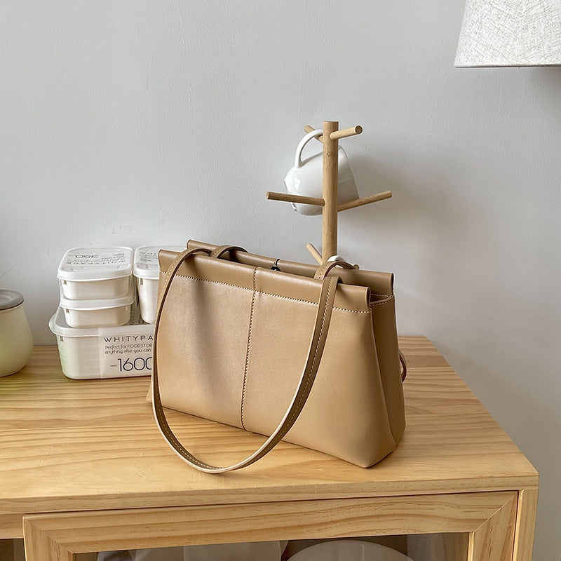 IELGY women's korean style simple soft face large capacity shoulder bag