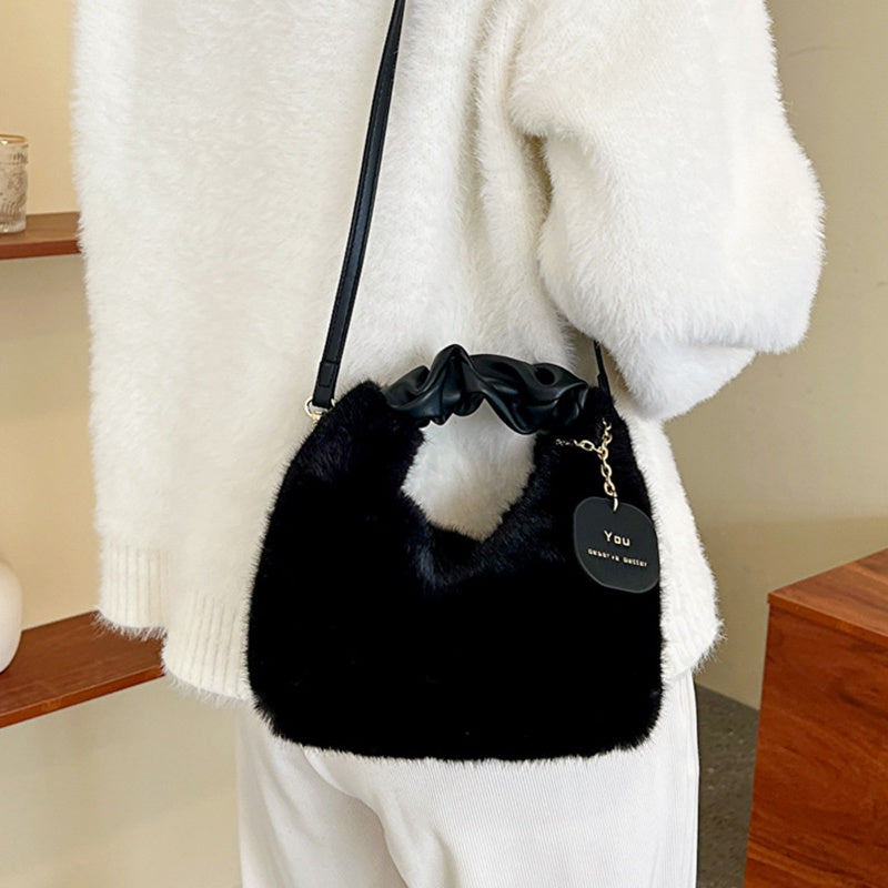 IELGY Korean style simple and comfortable plush messenger bag women
