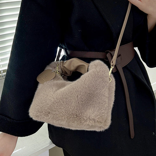 IELGY Korean style simple and comfortable plush messenger bag women
