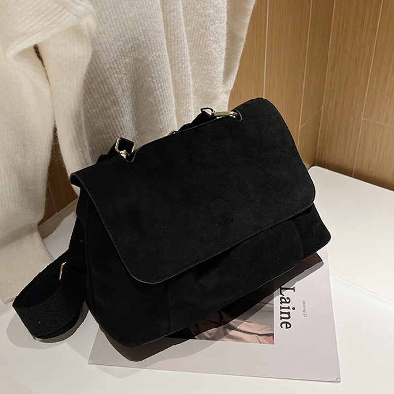 IELGY women's matte suede large capacity all-match college style messenger briefcase