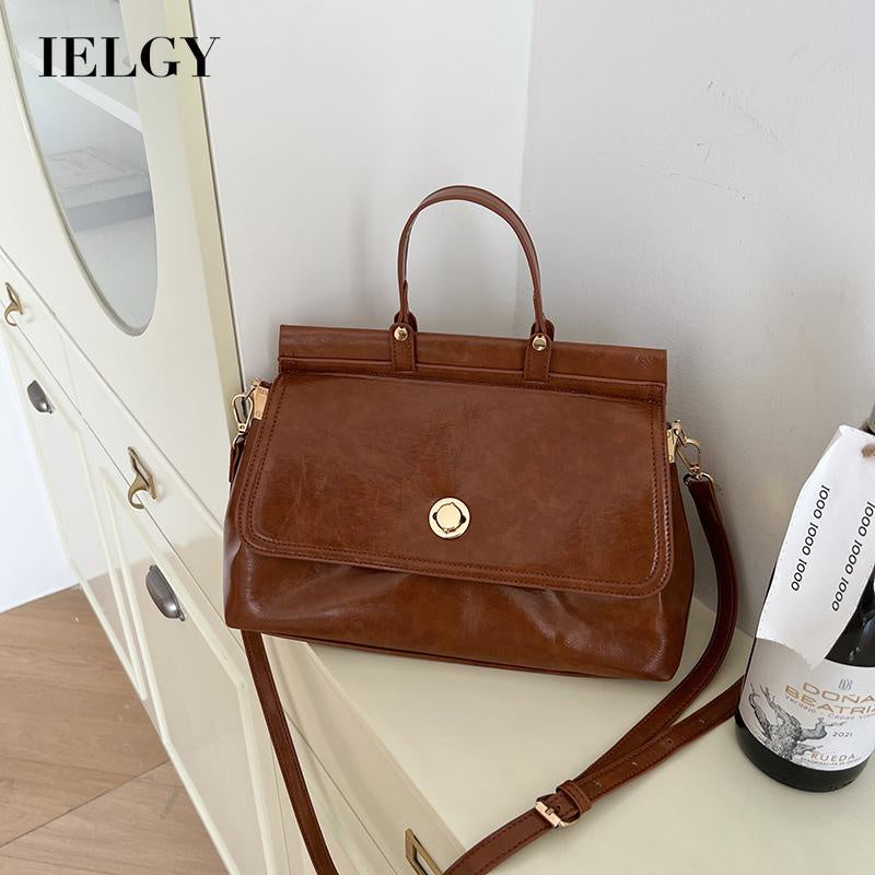 IELGY retro daily commuting large capacity texture messenger messenger bag women