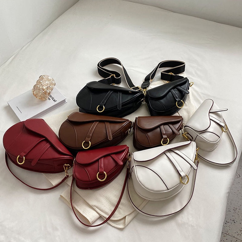 IELGY niche design messenger saddle bag women