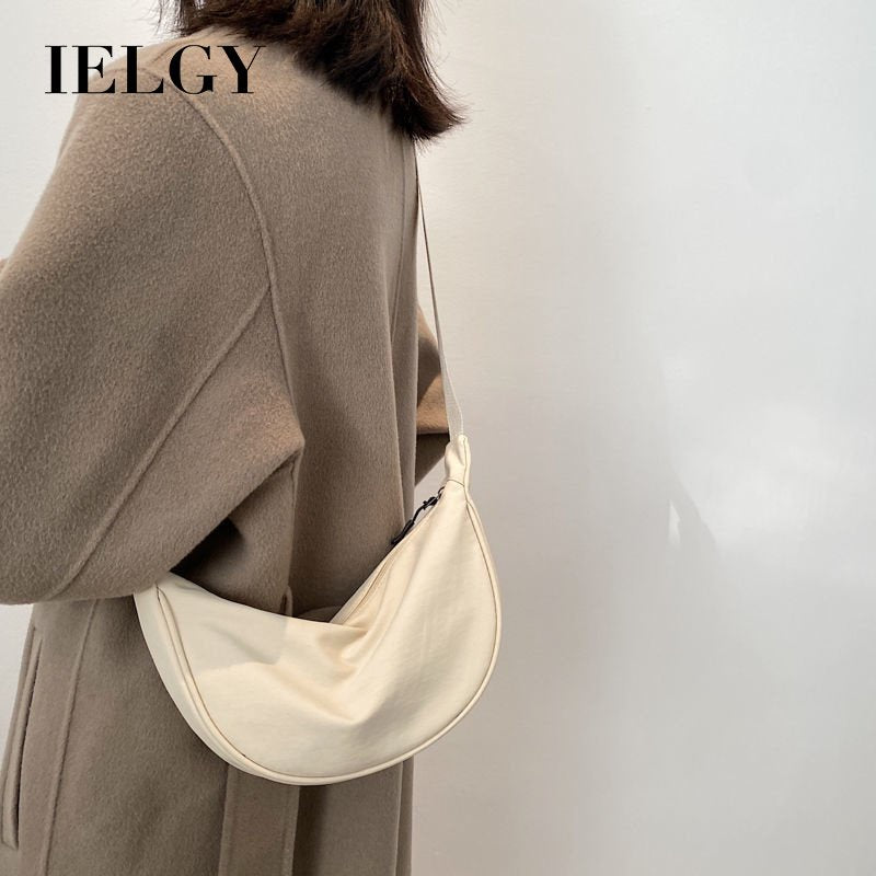 IELGY Nylon messenger bag women's dumpling type light and simple