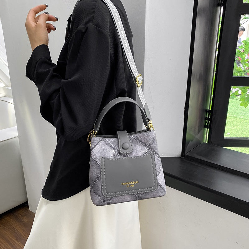 IELGY Women's Wide Shoulder Strap Rhombus Fashion Embroidery Stitching Casual Messenger  Bag
