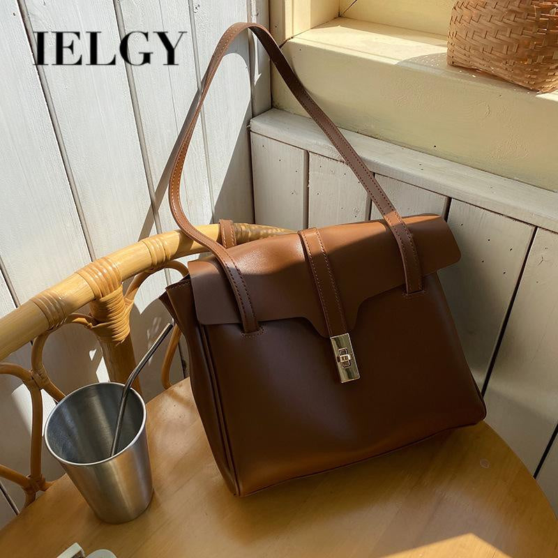 IELGY tote bag women's soft leather large capacity fashion retro flip commuter bag