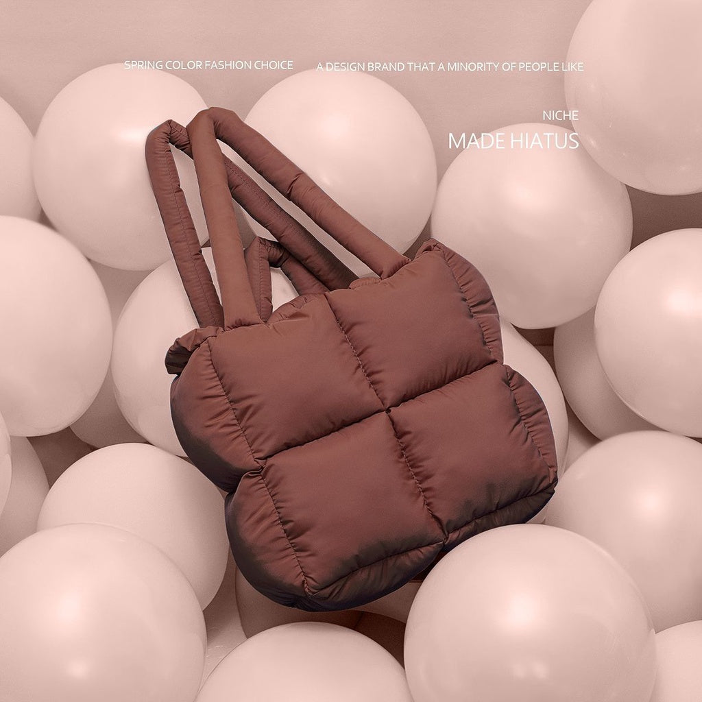 Ielgy European American Niche Design Rhombus Square Tote Bag Puff Soft Cotton-Filled Pillow Bag Shoulder Armpit Bag