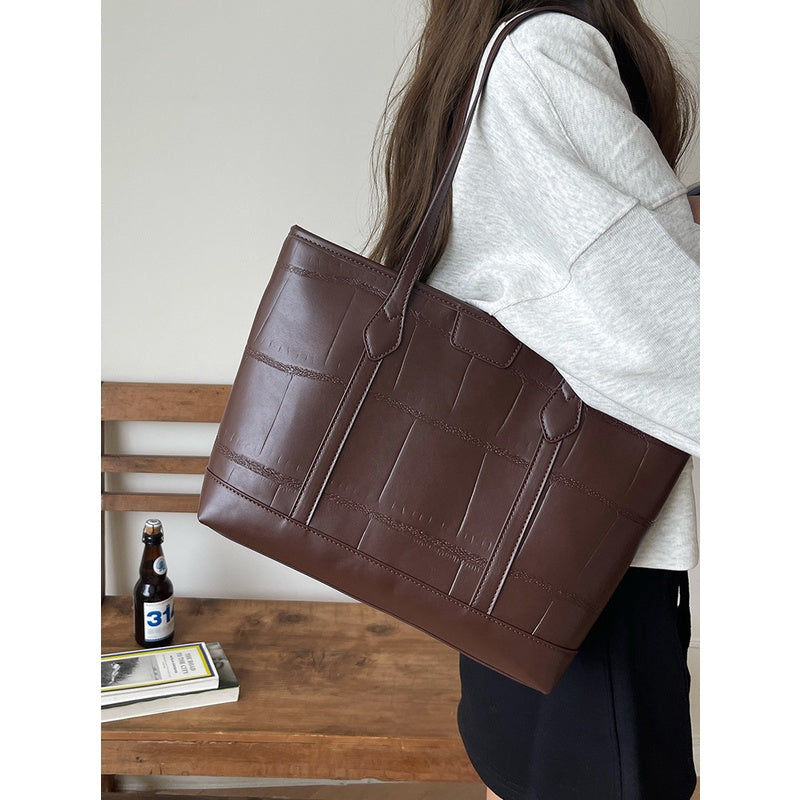 Ielgy Large Capacity Commuter Bag Student Class Armpit Order Shoulder Tote Bag