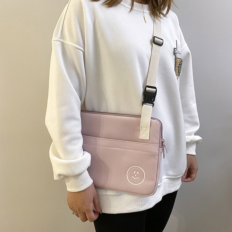 Ielgy Embroidered Smiley Face Shockproof Water-Repellent Liner Bag ipad Computer Protective Case Shoulder Messenger Compu
