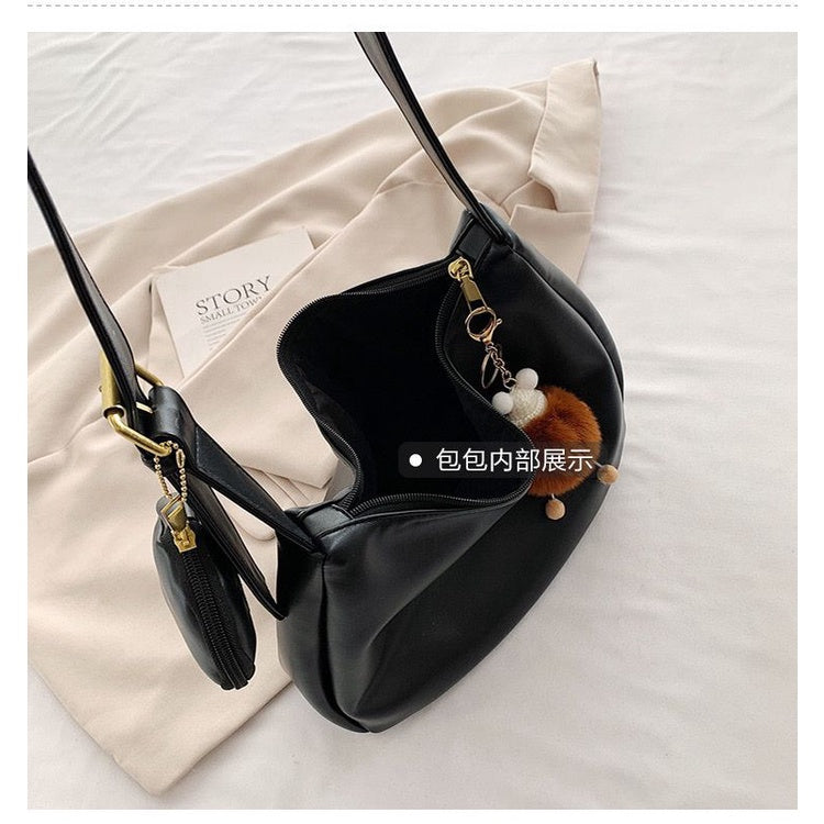 Ielgy Ladies Large-Capacity One-Shoulder Messenger Dump