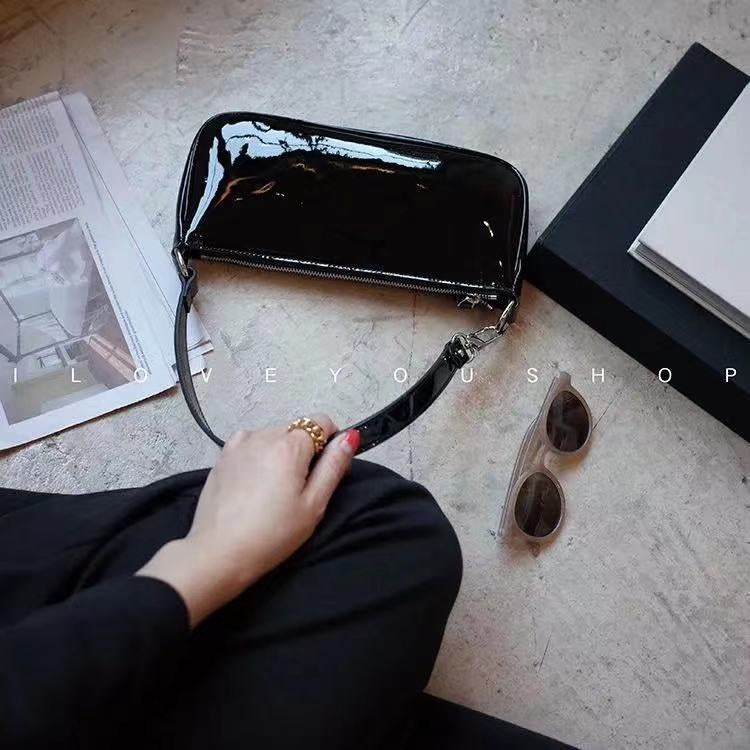 Ielgy Trendy All-Match Handbag Simple Shoulder Underarm Bag Korean Version Patent Leather Baguette Bag