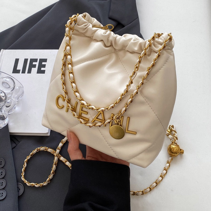 Ielgy Ladies Diamond Chain Bag Trendy Fashion Texture Tote Bag Large Capacity Bucket Bag