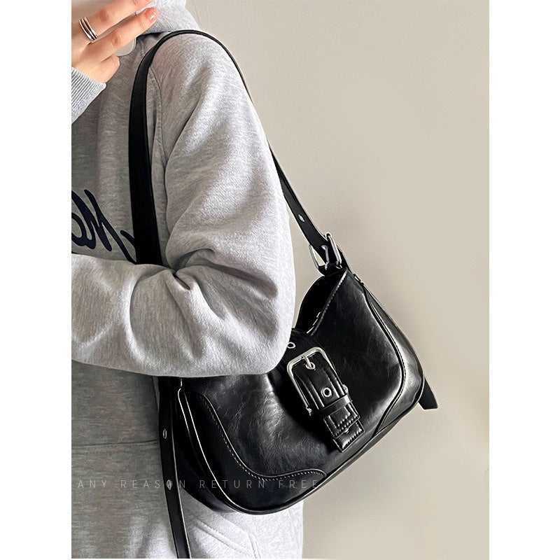 Ielgy Ladies Retro Hot Girl Underarm Bag Niche Texture Simple One-Shoulder Messenger Crescent Bag