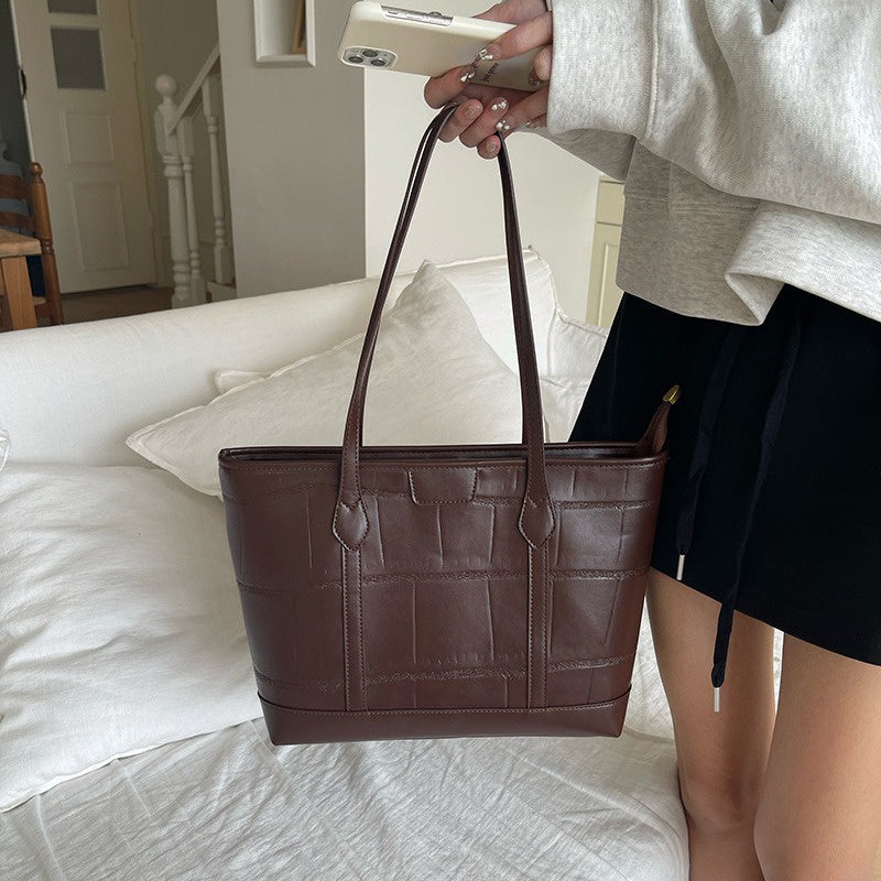 Ielgy Large Capacity Commuter Bag Student Class Armpit Order Shoulder Tote Bag