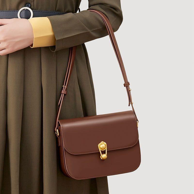 Ielgy Ladies Retro Planet Bag Underarm Small Square Bag High-End Texture Cross-Body One-Shoulder