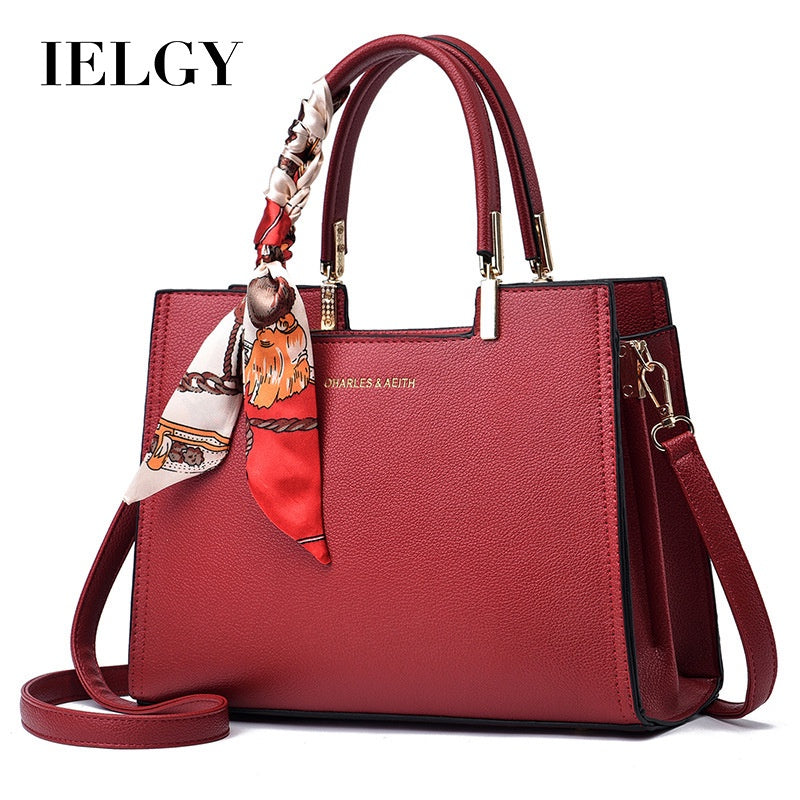 Ielgy Ladies Red Wedding Bag Messenger Portable High-End Feeling Festive Bag
