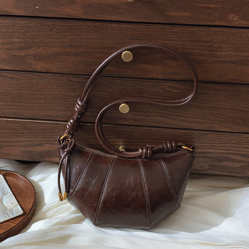 Ielgy Retro Niche Croissant All-Match Dumpling Bag Fashion One-Shoulder Messenger Baguette Female Bag