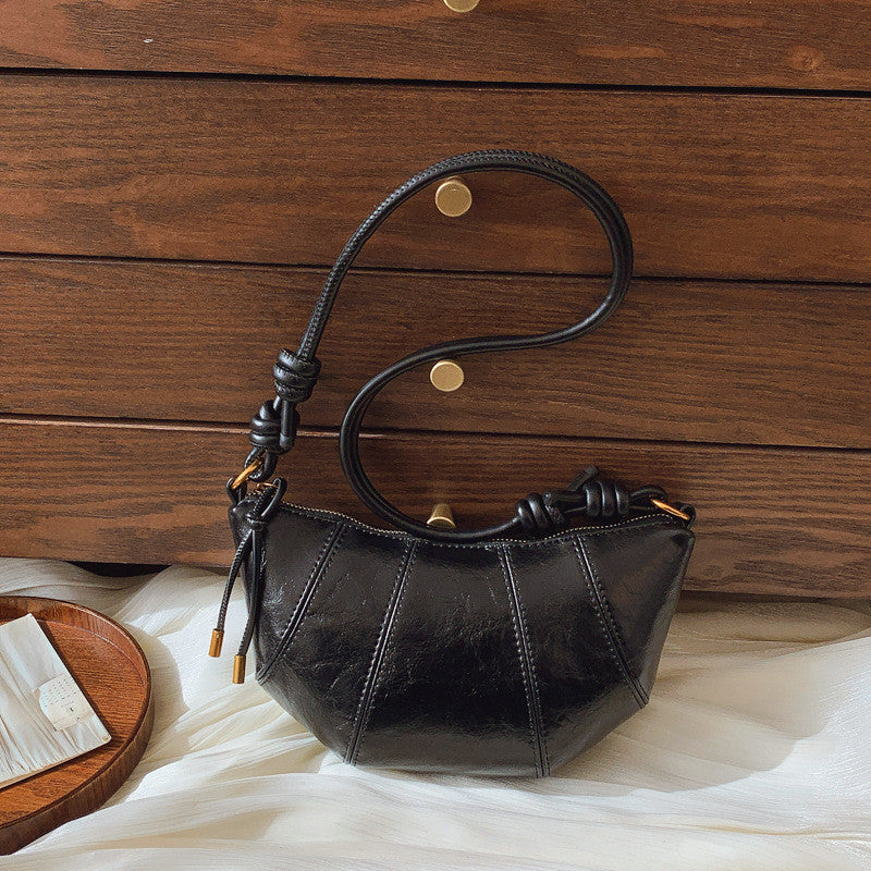 Ielgy Retro Niche Croissant All-Match Dumpling Bag Fashion One-Shoulder Messenger Baguette Female Bag