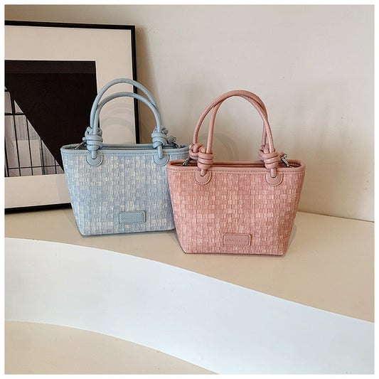 Ielgy Woven Bag Female Large-Capacity All-Match Messenger Bag Casual Portable Buck