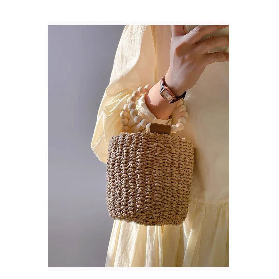 Ielgy Cute Beaded Portable Straw Bucket Bag Hand-Carrying Straw Bag Vacation Style Beach Woven Bag All-Match