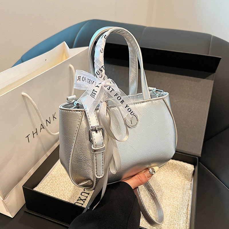 Ielgy High-End Texture All-Match Shoulder Messenger Bag Fashion Silver Portable Small Square Bag