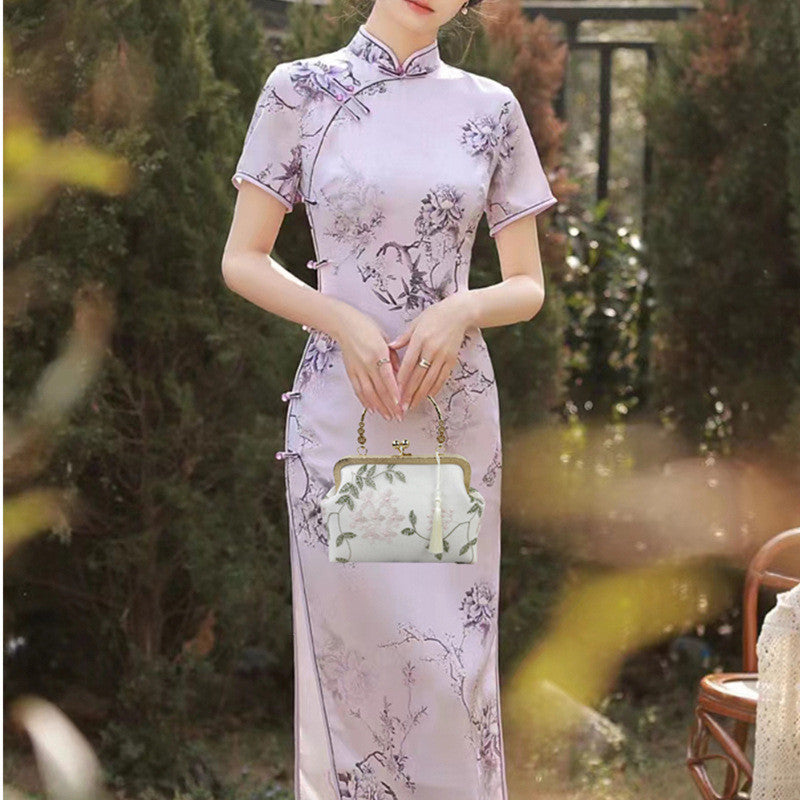 Ielgy Ladies All-Match Embroidered One-Shoulder Messen