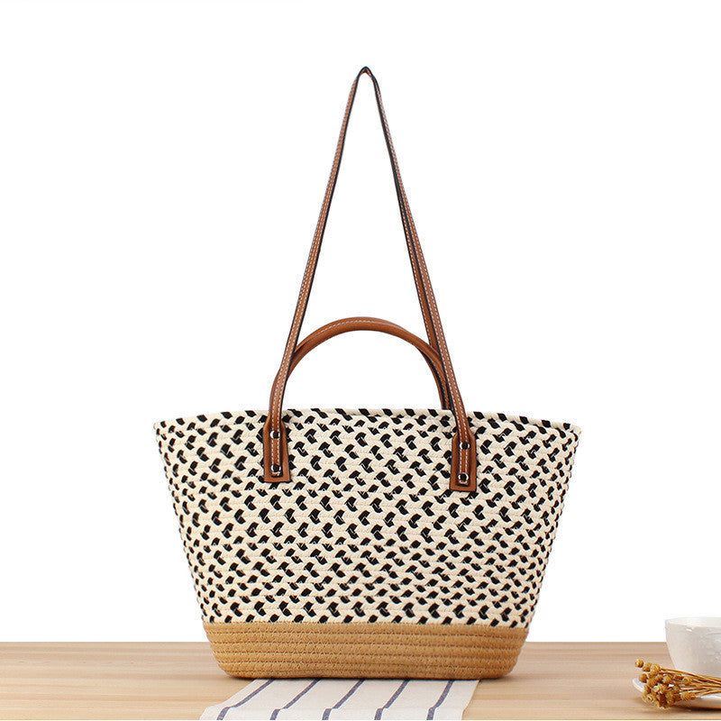 Ielgy Bohemian Style Hand-Woven Bag Seaside Vacation Travel Straw Woven Large Capacity Leisure Simple Commuter Female Bag
