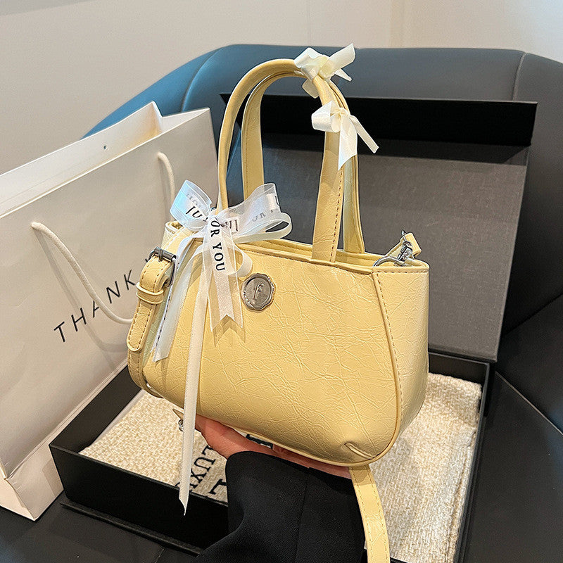 Ielgy High-End Texture All-Match Shoulder Messenger Bag Fashion Silver Portable Small Square Bag