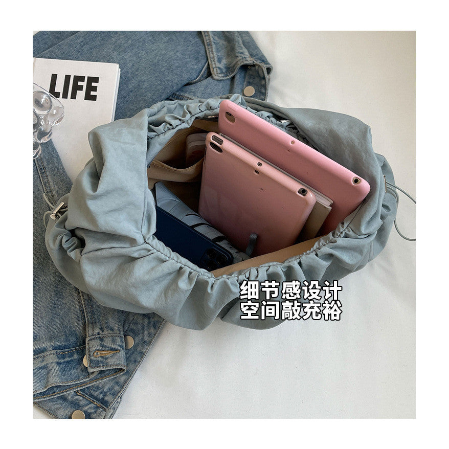 Ielgy Ladies White Pleated Bag Simple Fashion Commuter All-Match Cross-Body One-Shoulder Armpit Bag