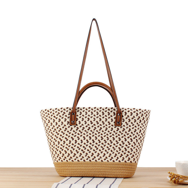 Ielgy Bohemian Style Hand-Woven Bag Seaside Vacation Travel Straw Woven Large Capacity Leisure Simple Commuter Female Bag