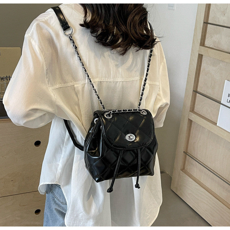 Ielgy Ladies All-Match Backpack Diamond Chain Fashion Niche School Bag