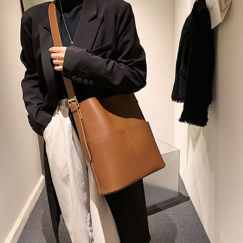Ielgy Fashion Trend All-Match High-Quality Large-Capacity Design Sense One-S