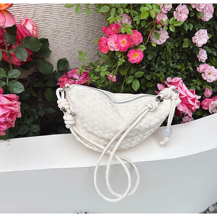 Ielgy Fashion Design Niche Summer Ladies Silver Cross-Body Dumpling Bag