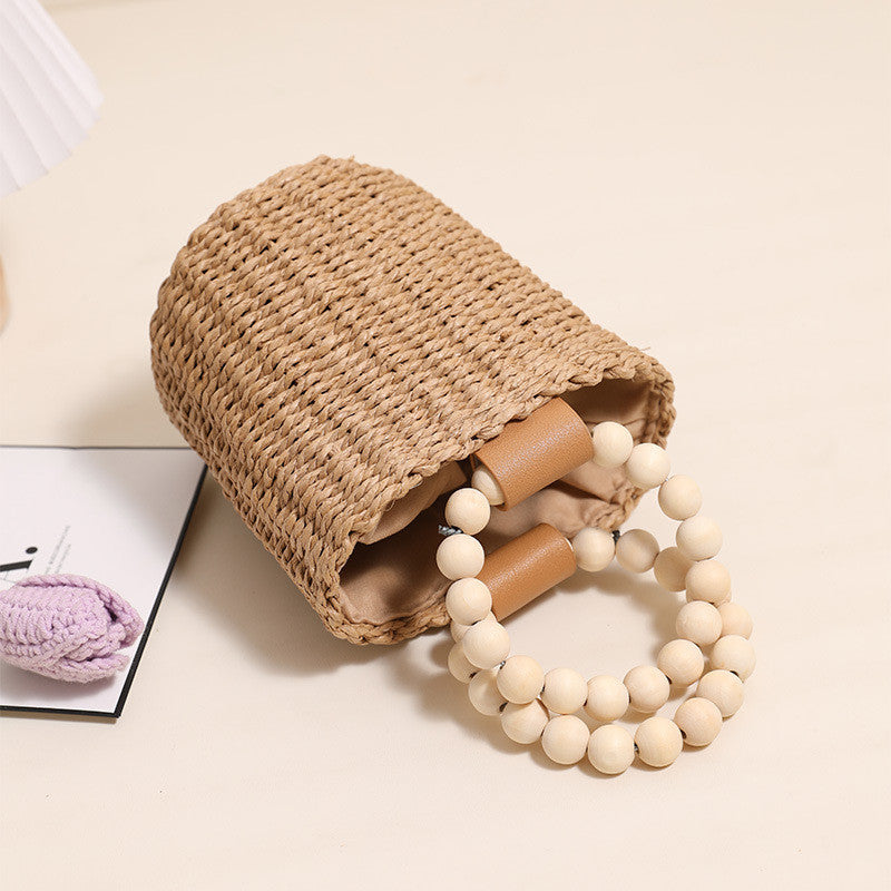 Ielgy Cute Beaded Portable Straw Bucket Bag Hand-Carrying Straw Bag Vacation Style Beach Woven Bag All-Match